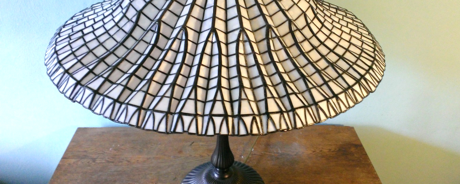 slide 04 – lamp Tiffany